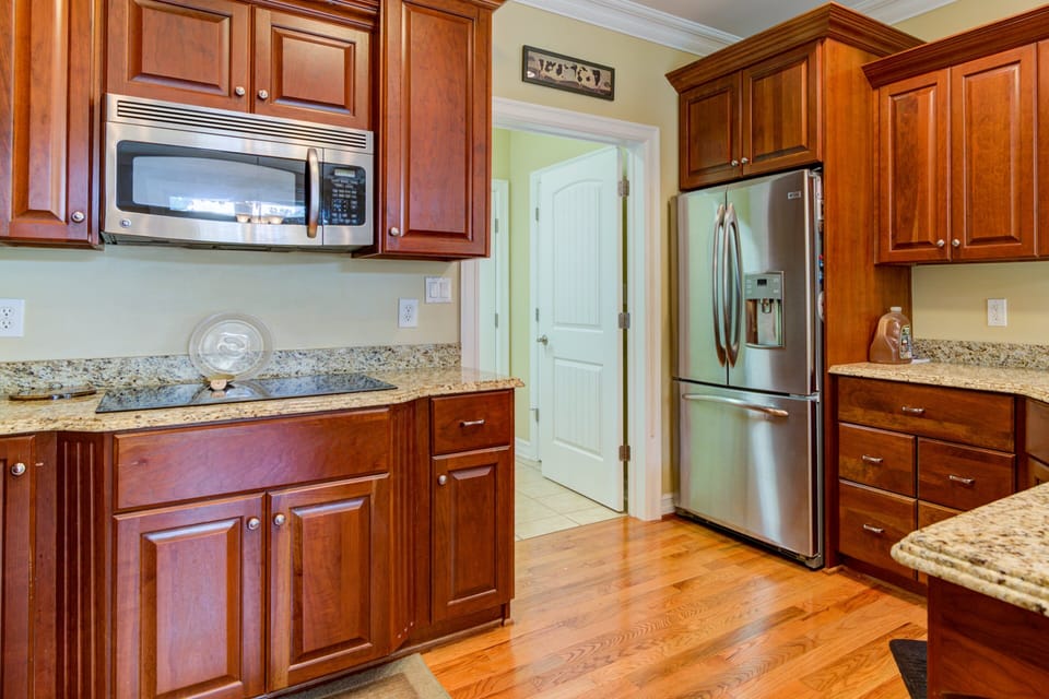 House, Multiple Beds, Patio (Edelweiss) | Private kitchen