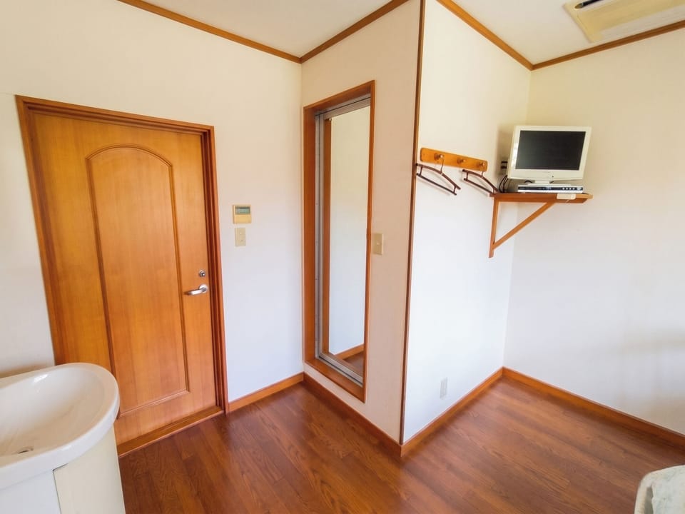 Basic Double Room, Non Smoking | Free WiFi, bed sheets