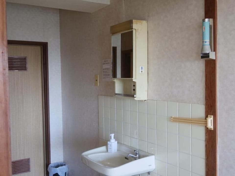 Room, Non Smoking, Partial Sea View | WiFi (free), bed sheets