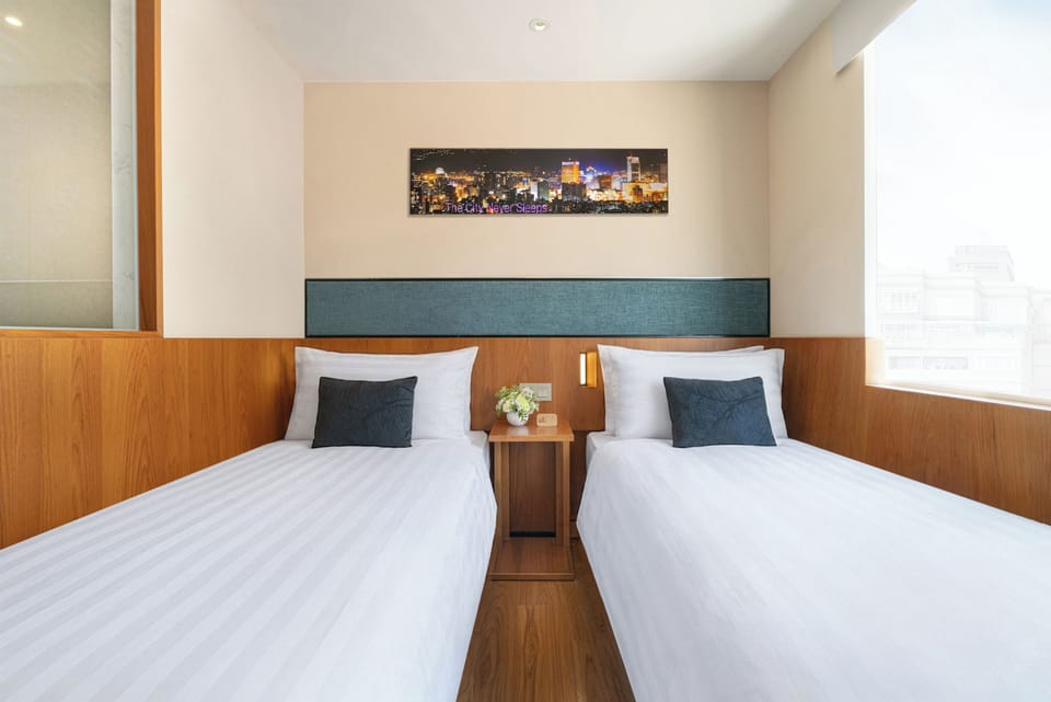 Standard Twin | In-room safe, desk, blackout drapes, soundproofing