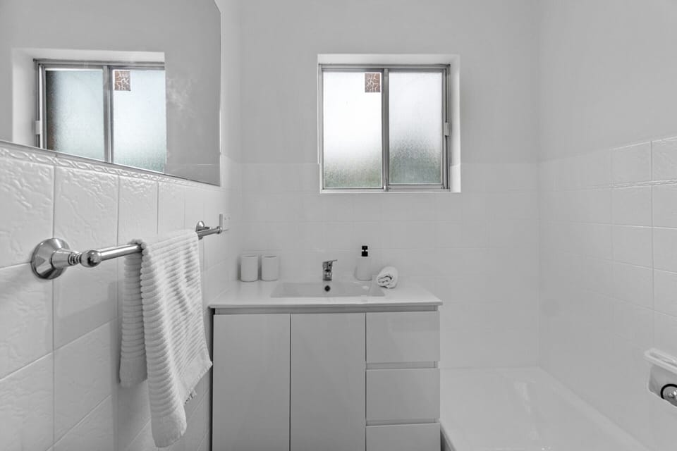 Spacious 3-bed Home in Payneham South Apartment in Adelaide