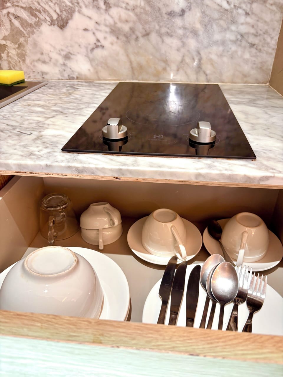 Apartment, 1 Bedroom, Smoking, Balcony | Private kitchen