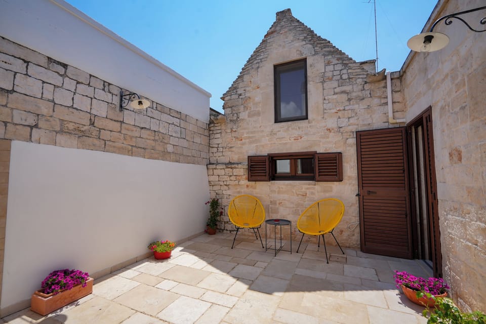 House | Terrace/patio