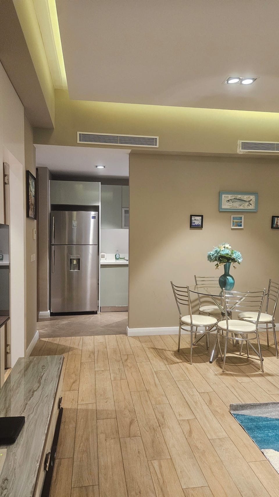 Comfort Apartment, Balcony, Pool View | Dining