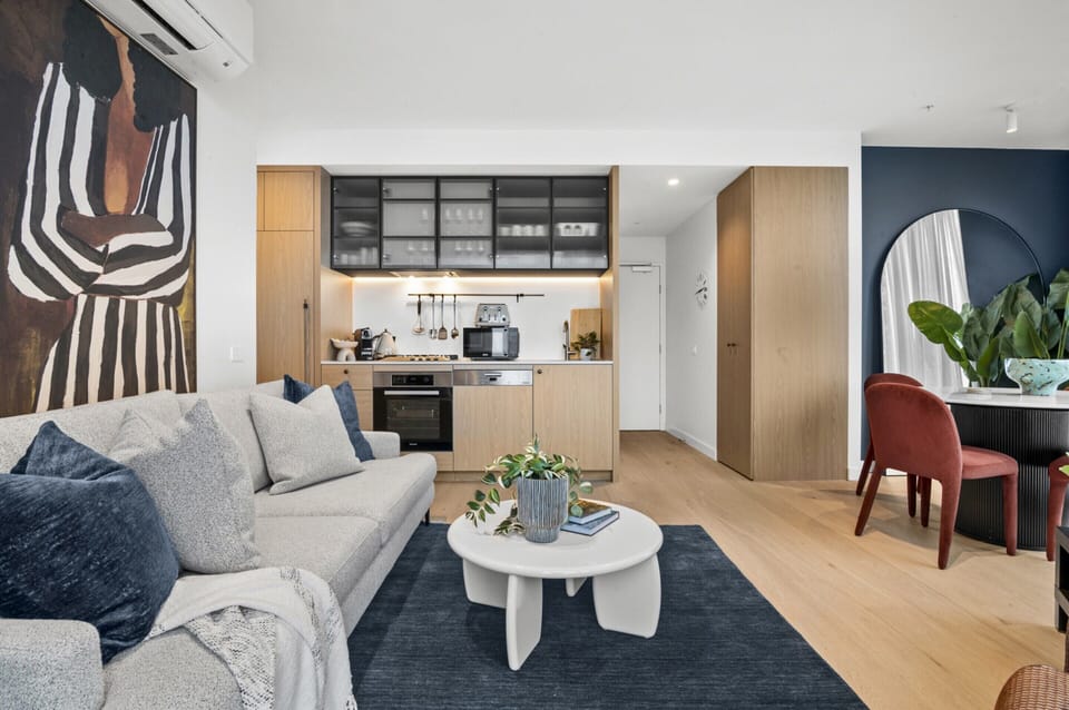 Apartment | 1 bedroom, laptop workspace, bed sheets