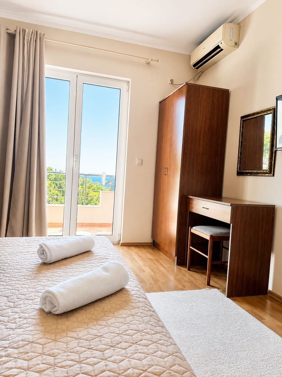 Comfort Triple Room, Terrace, Sea View | Desk, soundproofing, WiFi (free), individually decorated