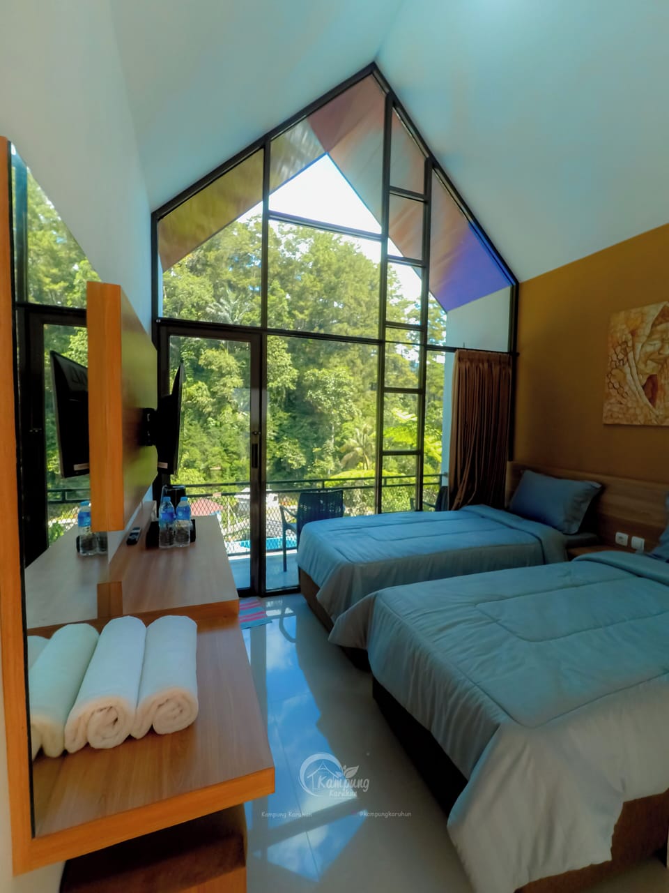 Superior Double or Twin Room, Balcony, Pool View | Free WiFi