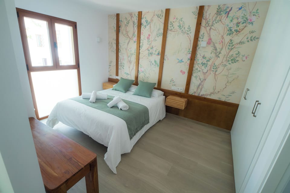 Superior Suite, Private Bathroom, Annex Building | In-room safe, travel crib, rollaway beds, free WiFi