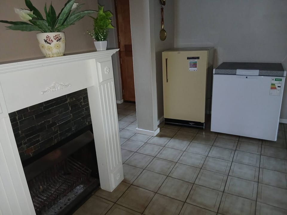 House, 3 Bedrooms, Accessible, Smoking | Interior
