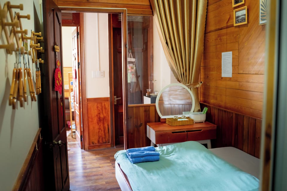 Basic Double Room Single Use | Free WiFi