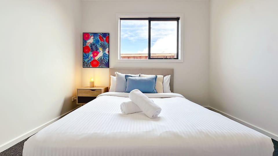 Family House, 4 Bedrooms | Blackout drapes, iron/ironing board, free WiFi