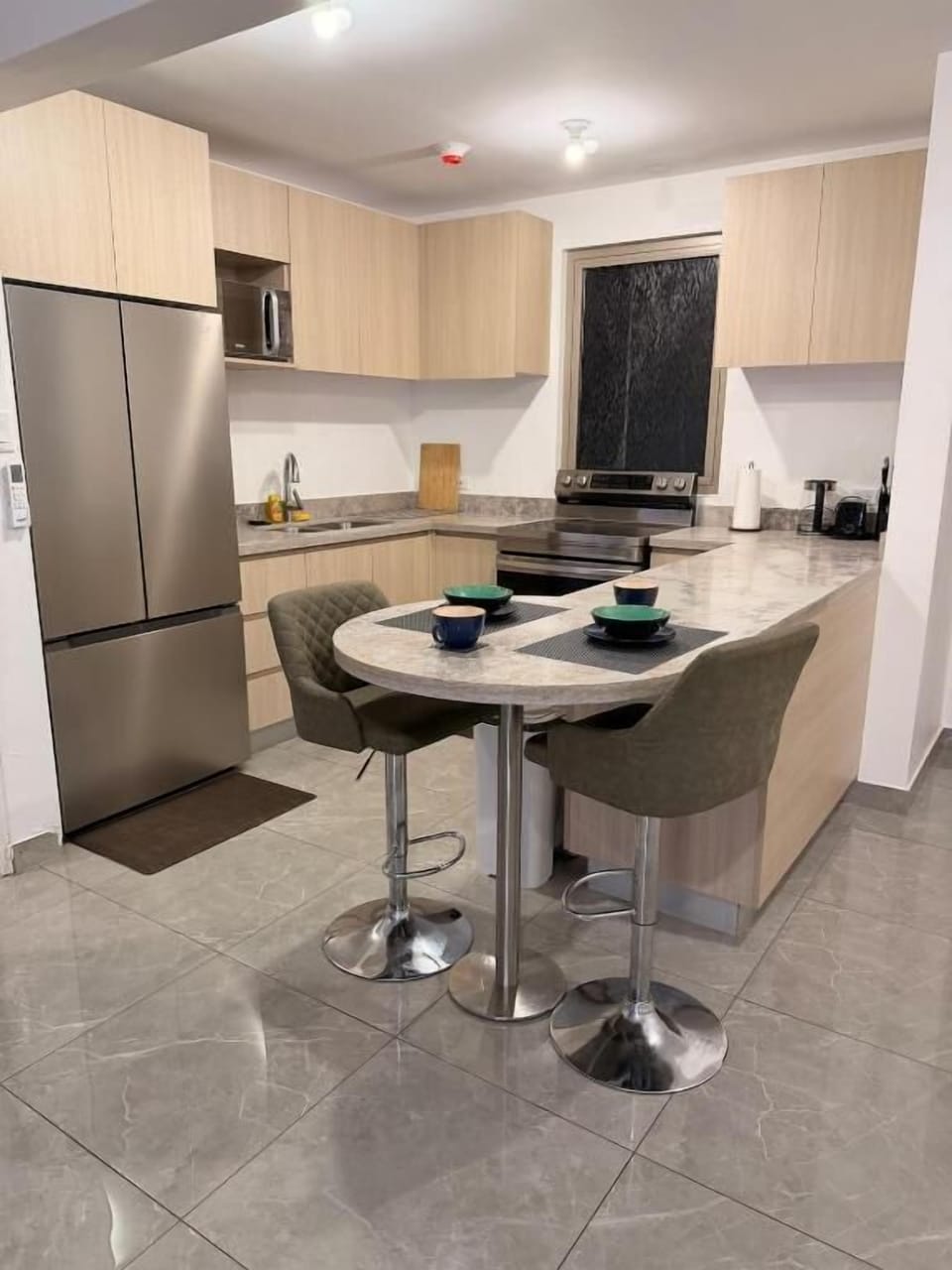 Comfort Apartment, Balcony, City View | Private kitchen | Electric kettle