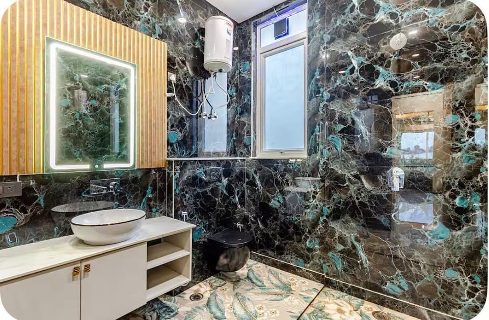Luxury Villa, 4 Bedrooms, Private Pool, Garden View | Bathroom | Shower, free toiletries, hair dryer, slippers