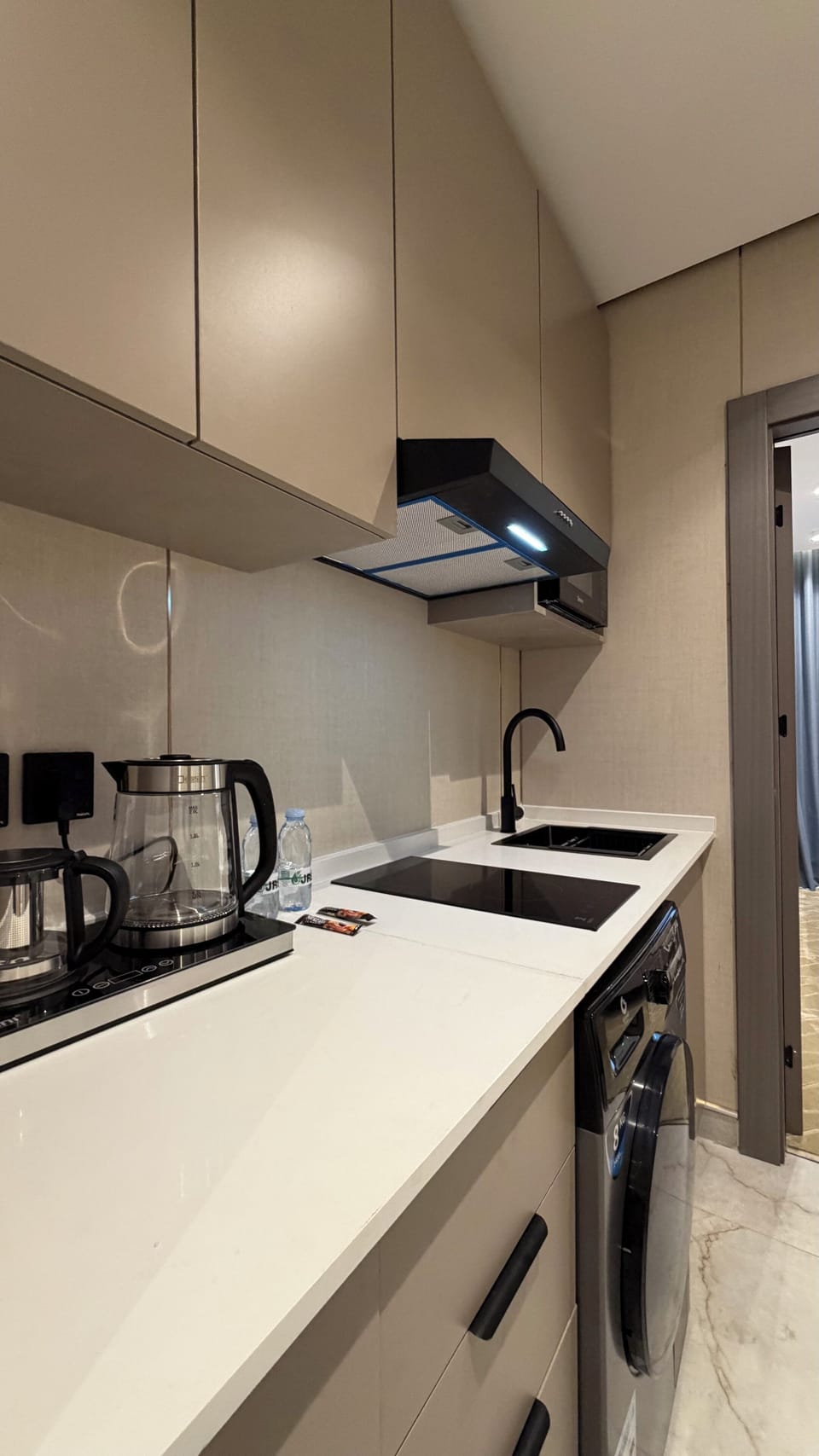 Apartment, 1 Bedroom, Accessible, Smoking | Interior