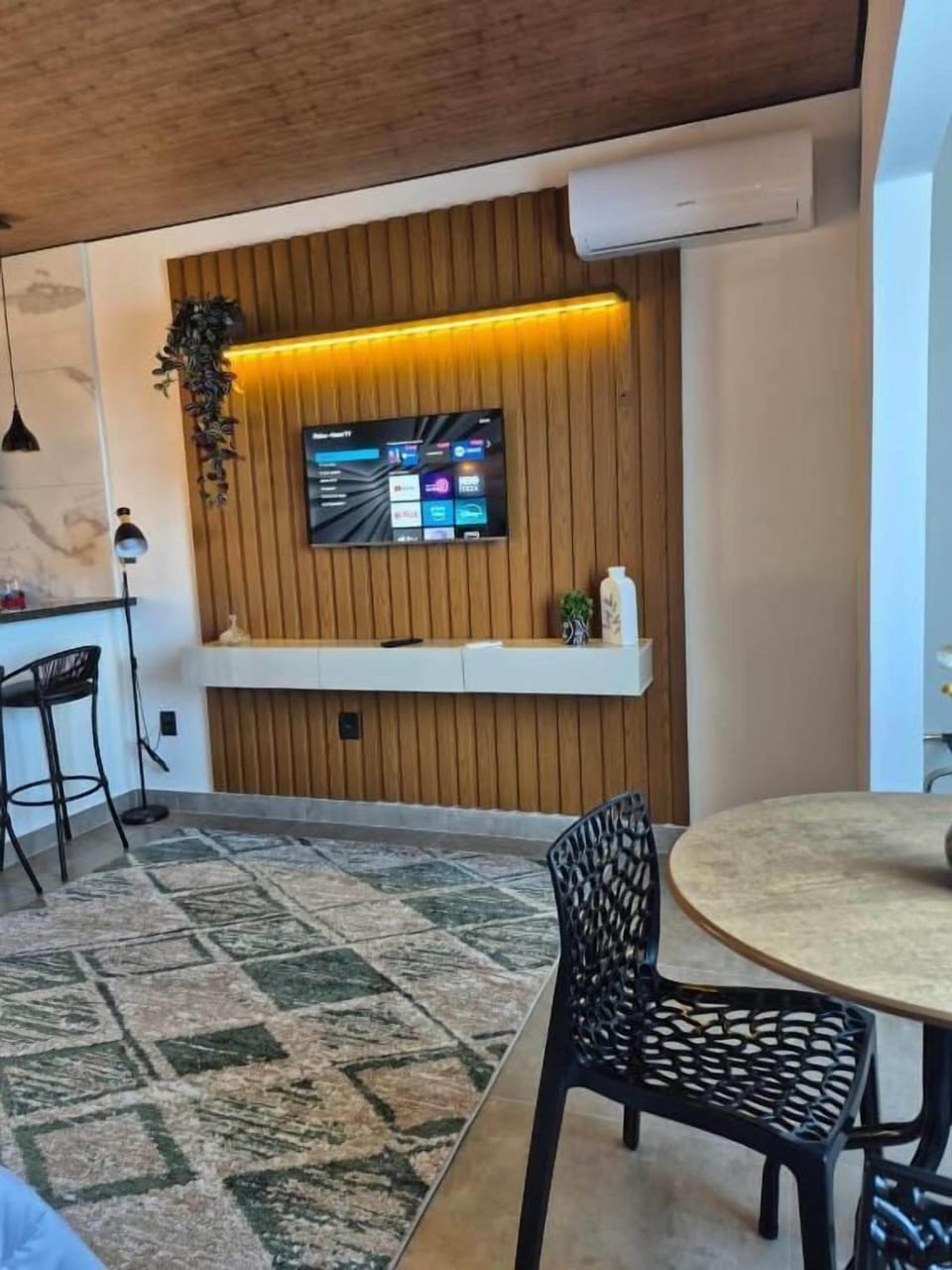 Deluxe Apartment | Interior