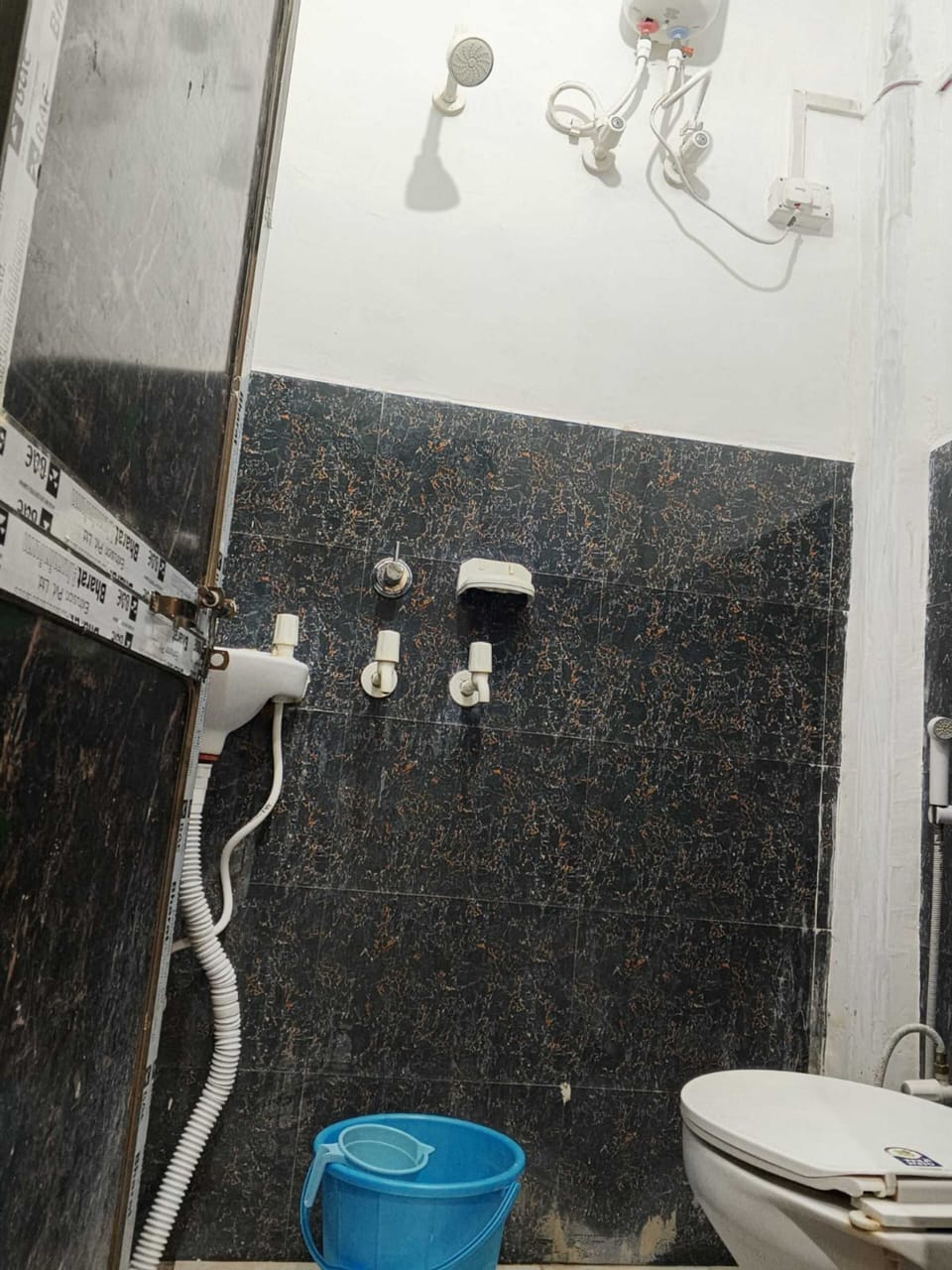 Shower, soap, shampoo
