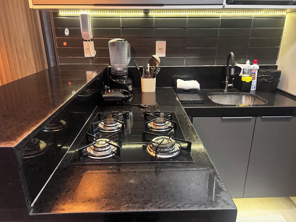 Deluxe Studio | Private kitchen