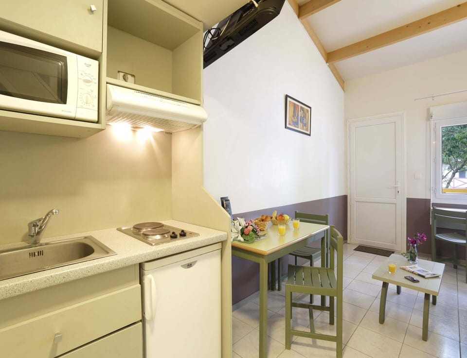 Apartment | Private kitchen