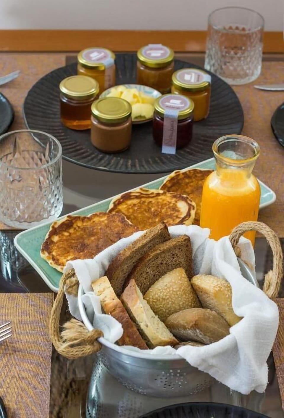 Breakfast meal