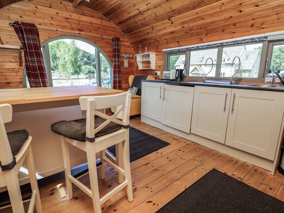 Cottage | Interior