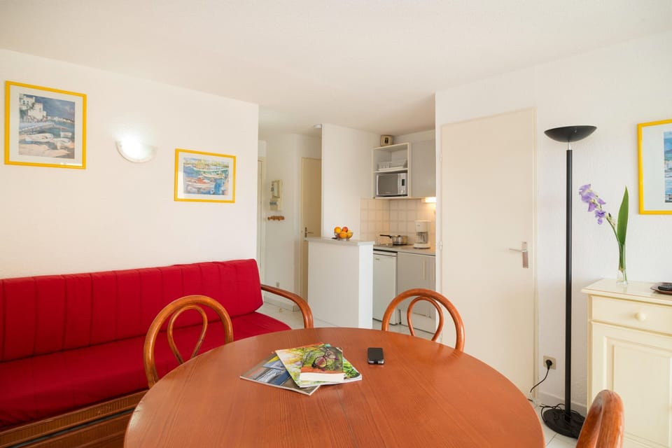 Apartment | Living room