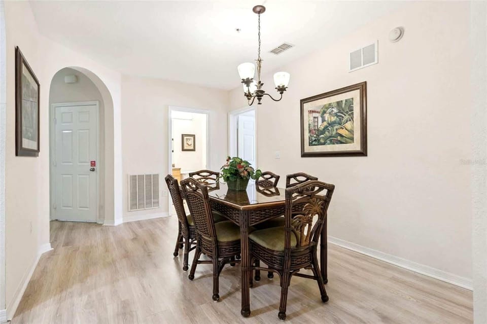 Condo, Multiple Beds, Patio, Garden View (Sunlit Escape) | Dining