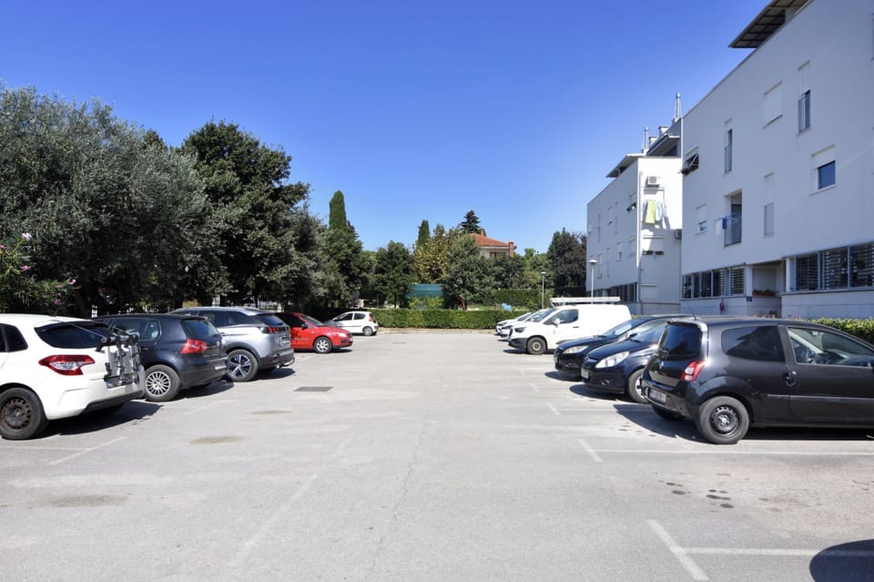 Apartment, 1 Bedroom, Balcony | Property grounds