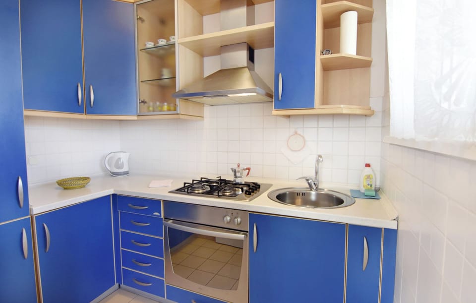 Apartment, 1 Bedroom, Balcony | Interior