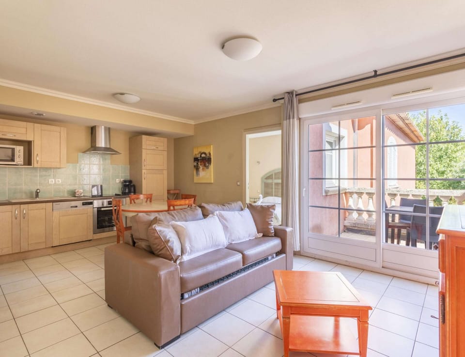 Apartment | Living room