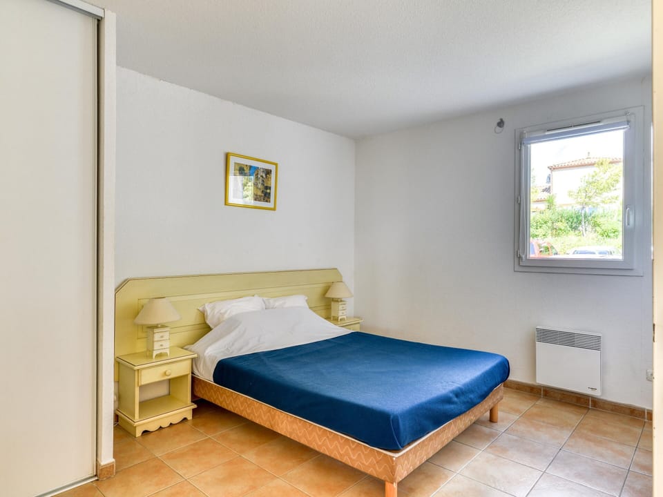 House | 2 bedrooms, bed sheets