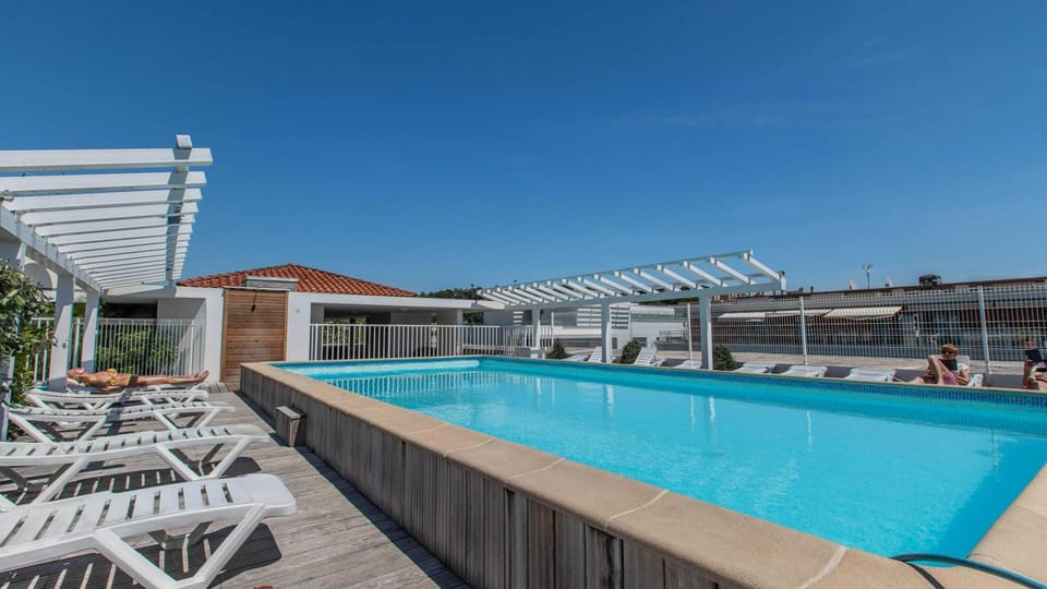 Apartment | Pool | Outdoor pool