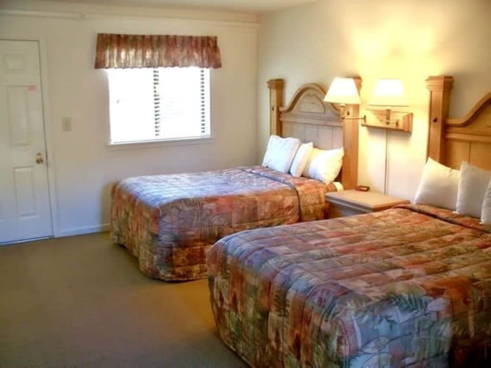 Room, 2 Double Beds, Non Smoking