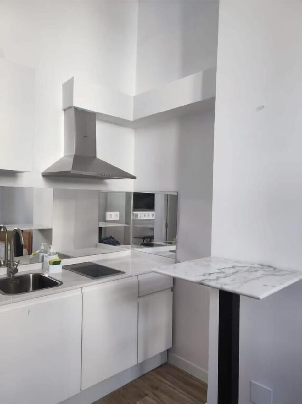 Standard Double Room | Private kitchen