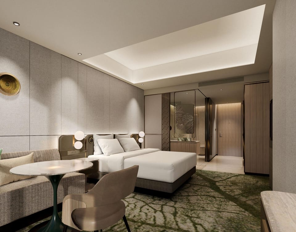 Minibar, in-room safe, laptop workspace, blackout drapes