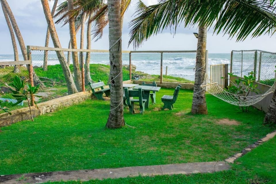 Deluxe Double Room, Balcony, Ocean View | Outdoor dining