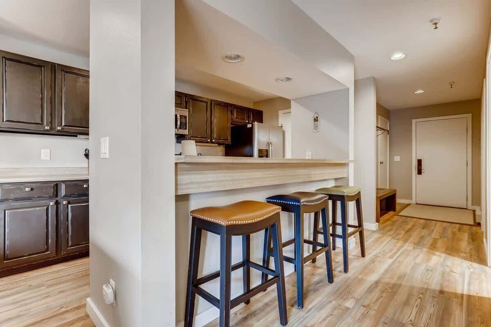 Condo, Multiple Beds, Balcony, Mountain View (A-D-MP216) | Private kitchen