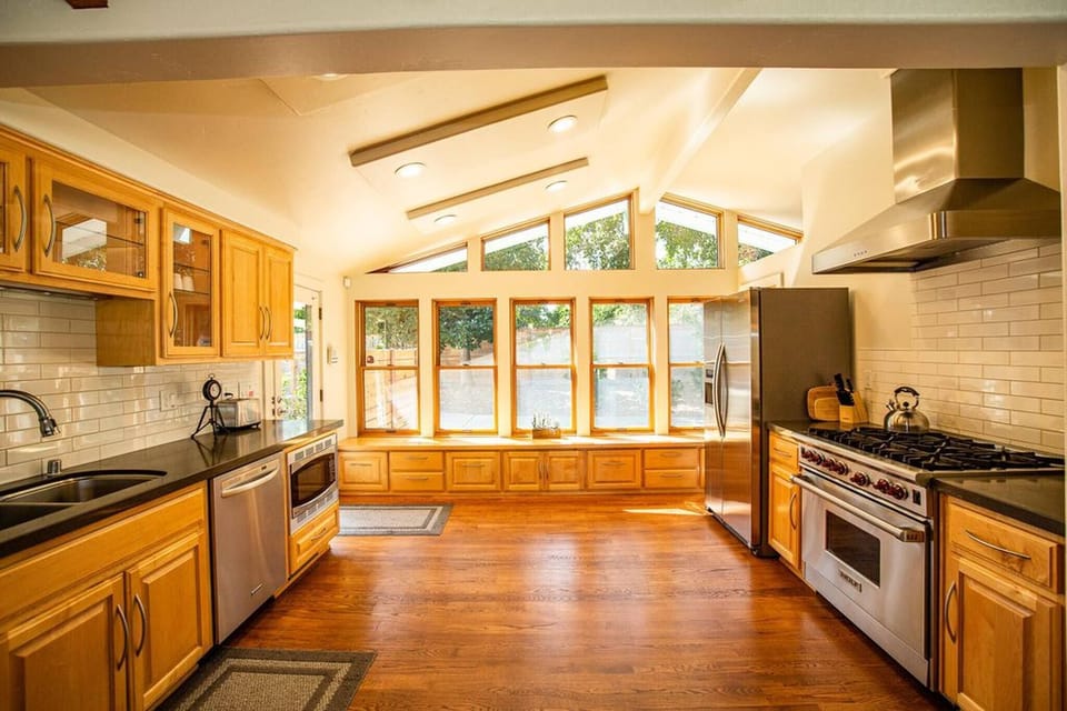 House, 3 Bedrooms, Balcony | Interior