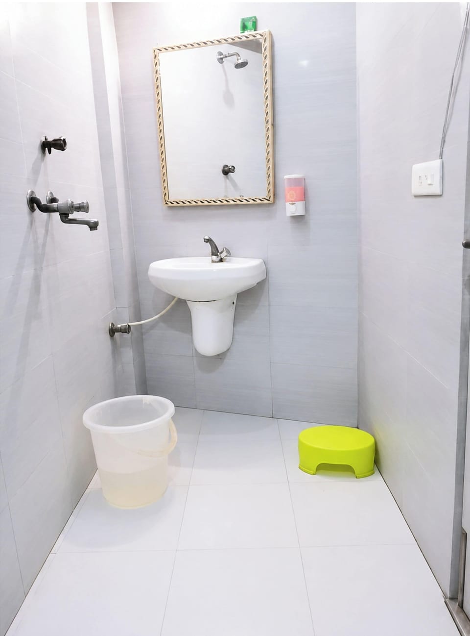 Shower, rainfall showerhead, slippers, towels