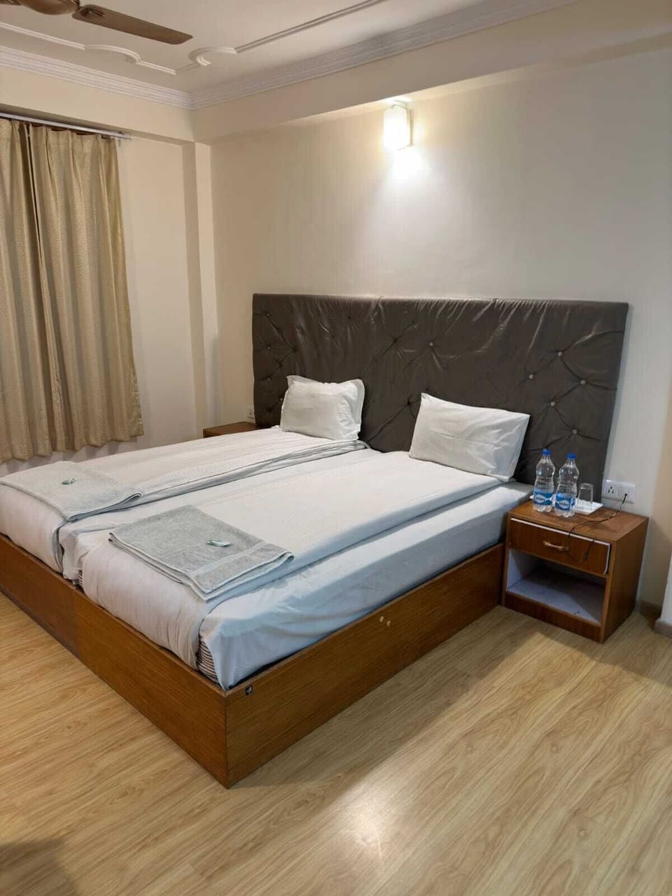 Deluxe Twin Room | WiFi (free)
