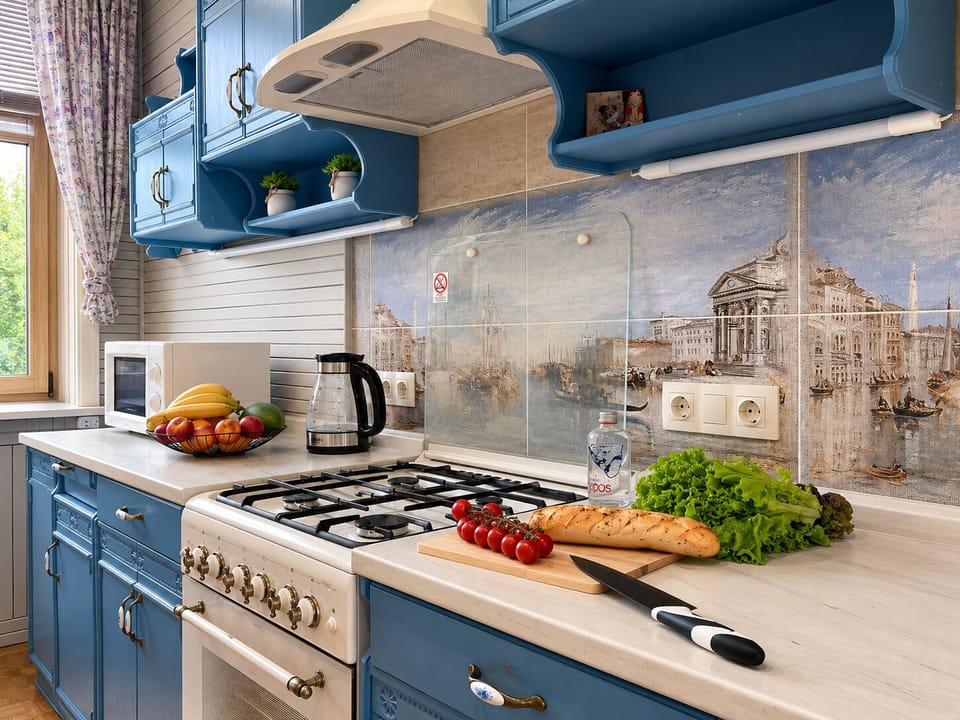 Comfort Apartment, Balcony, Park View | Private kitchen | Electric kettle, cleaning supplies, freezer