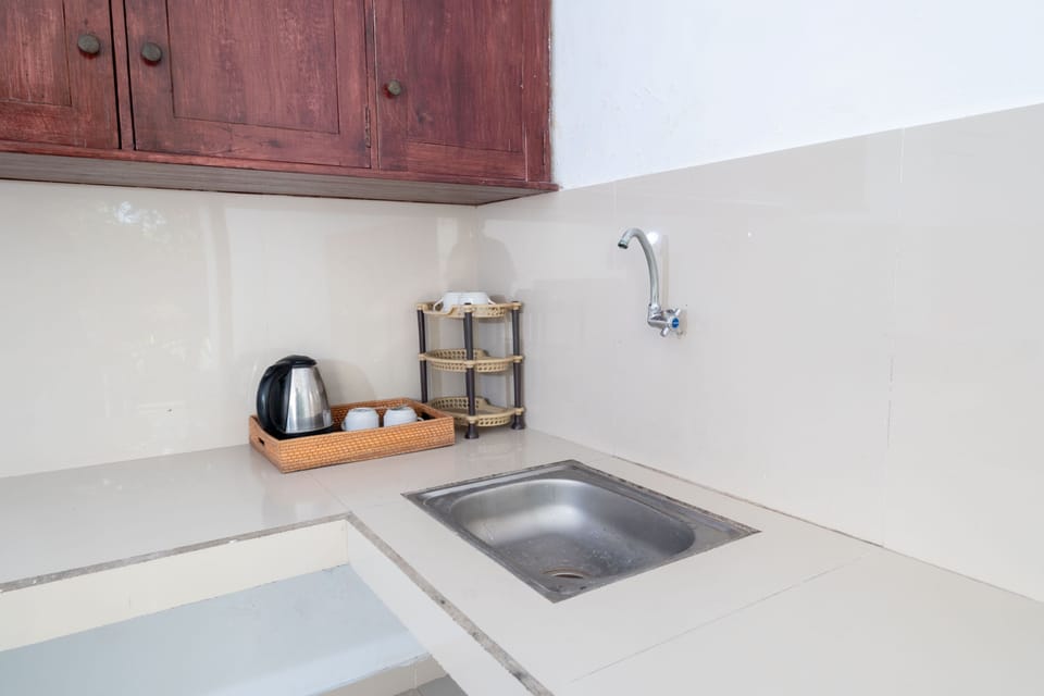 Villa, Balcony, Garden View | Private kitchen