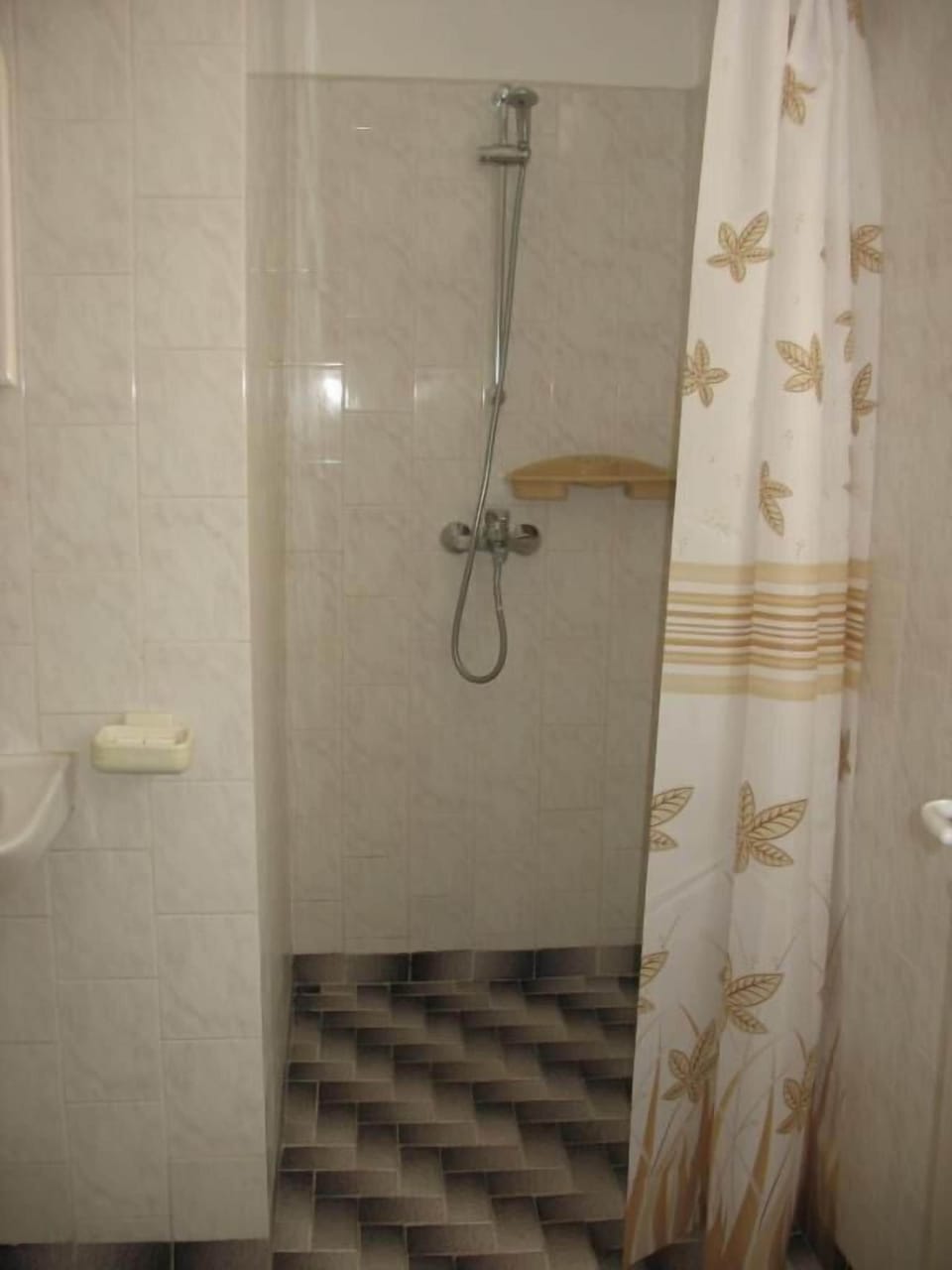 Double Room, Balcony, Sea View | Bathroom | Free toiletries, towels, soap, shampoo