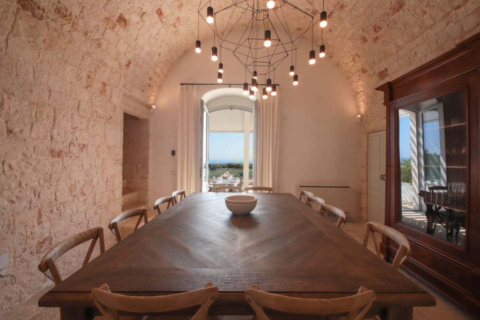 Villa (Multiple Bedrooms) | Dining room
