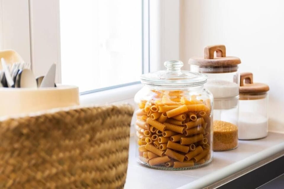 Comfort Apartment, Courtyard View | Food and drink