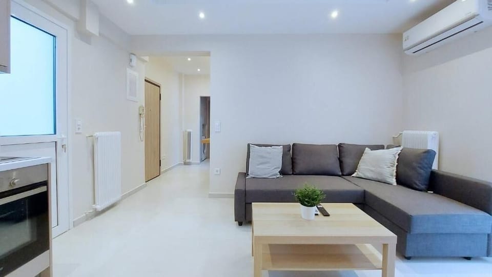 Apartment, Balcony | Living area | TV