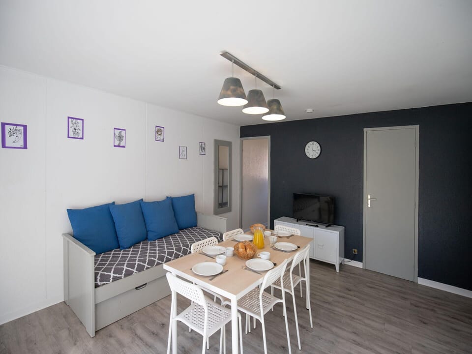 Apartment | Living room