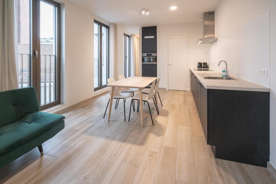 Apartment | Dining