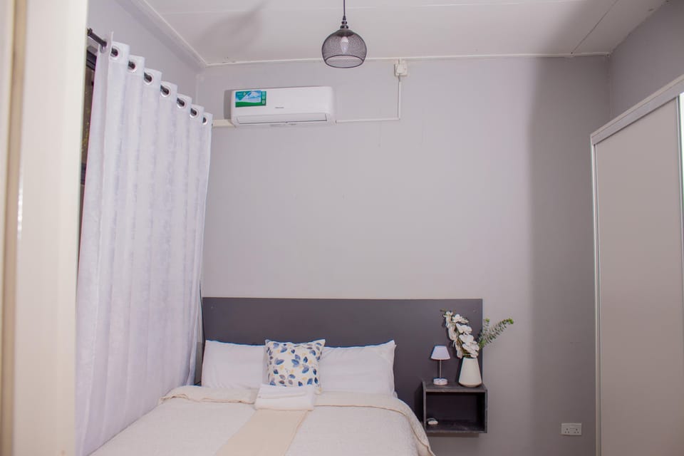 House | 1 bedroom