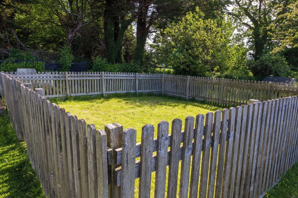 Cottage | Property grounds