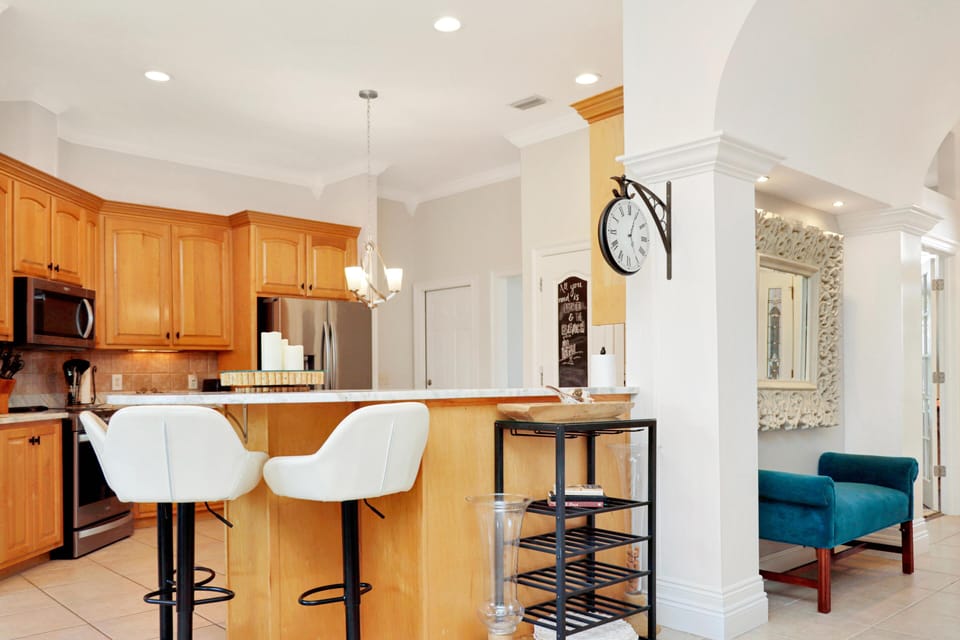 House, Multiple Beds (La Siesta) | Private kitchen